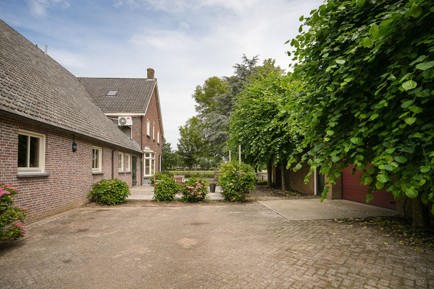 Photo 64 of Dorpsstraat 18