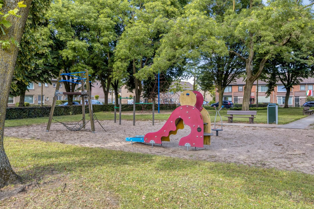 Photo 32 of Oranjelaan 2