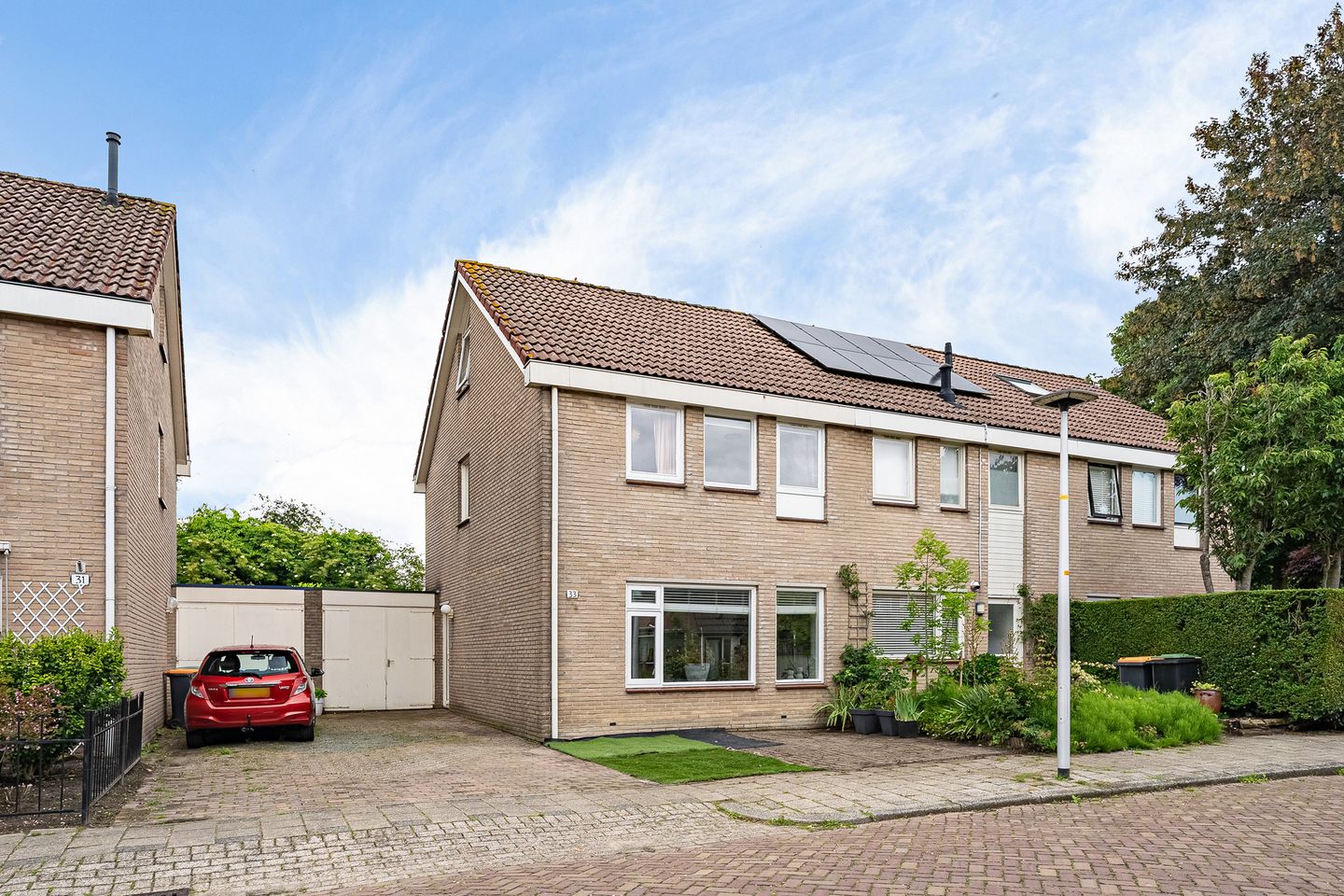 Photo 1 of Johan Buziaustraat 33
