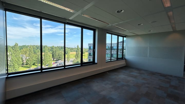 CBS-weg 11, Heerlen