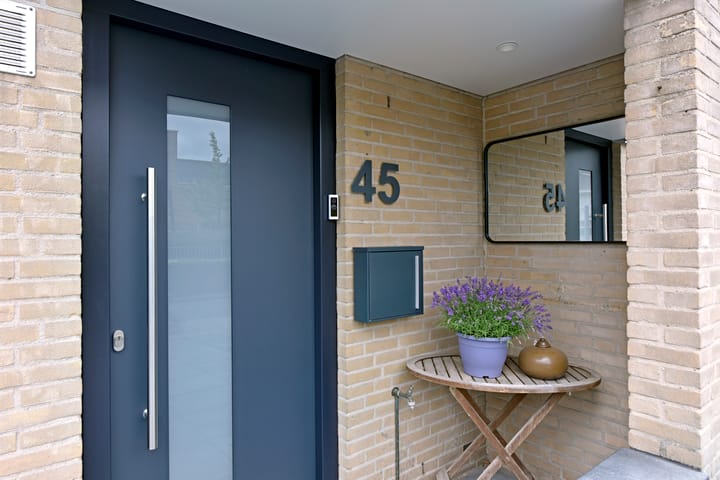 Foto 2 van Schoener 45