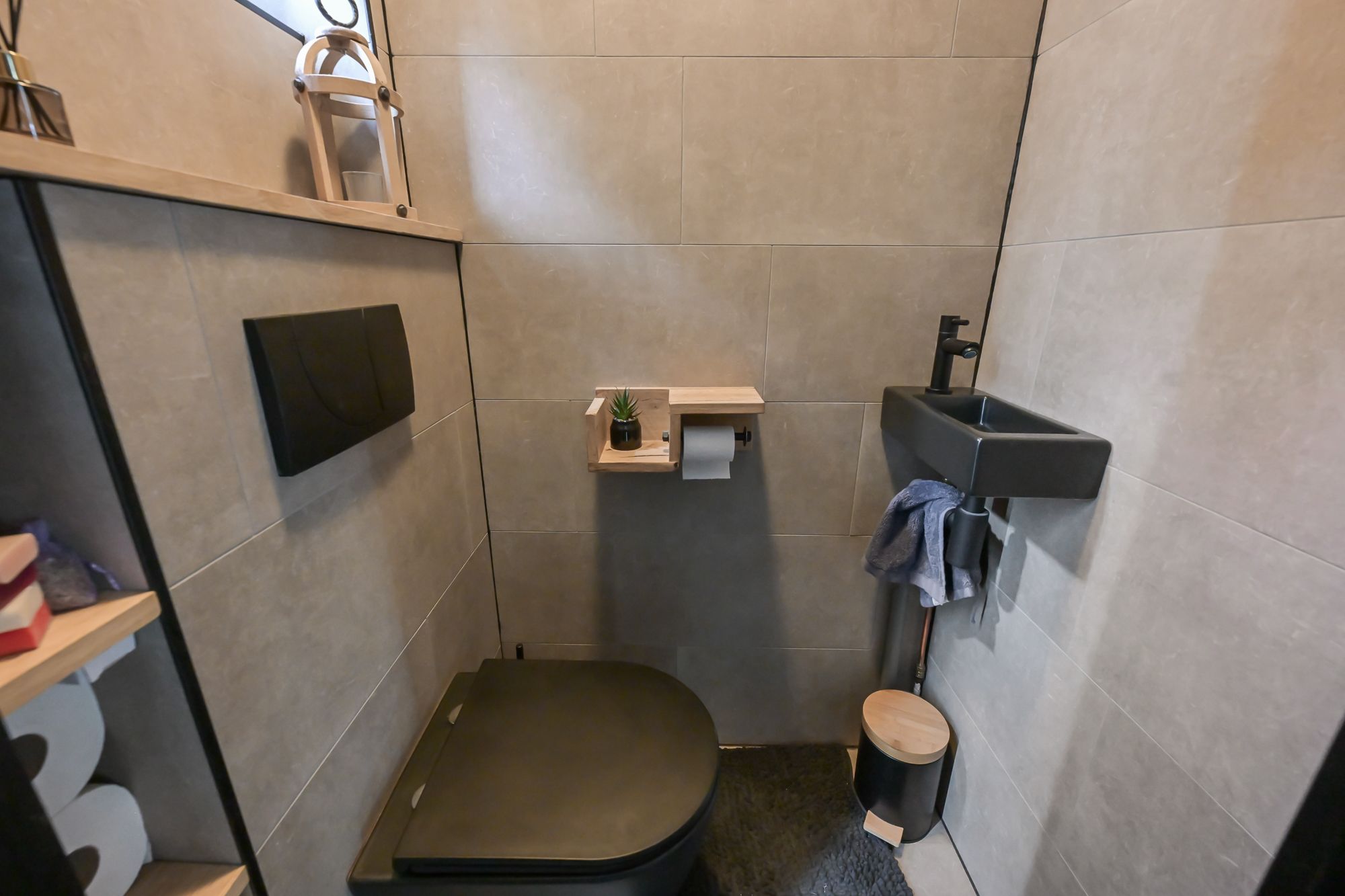 Photo 12 of Hertog Albrechtstraat 72