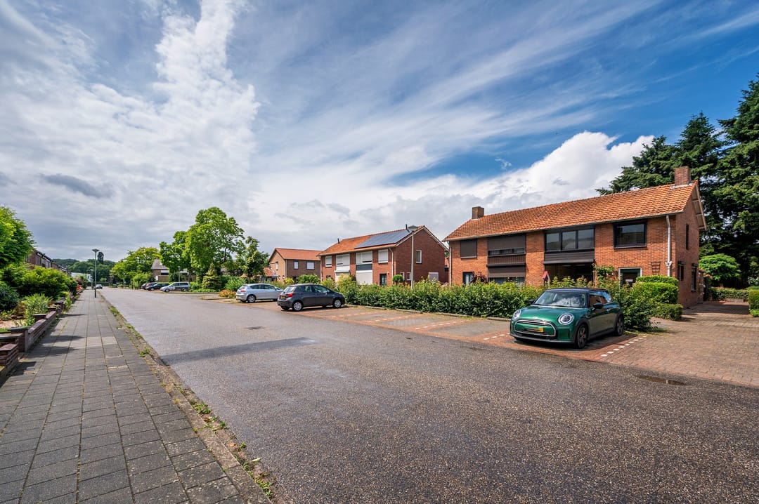 Photo 43 of Oude Baan 17