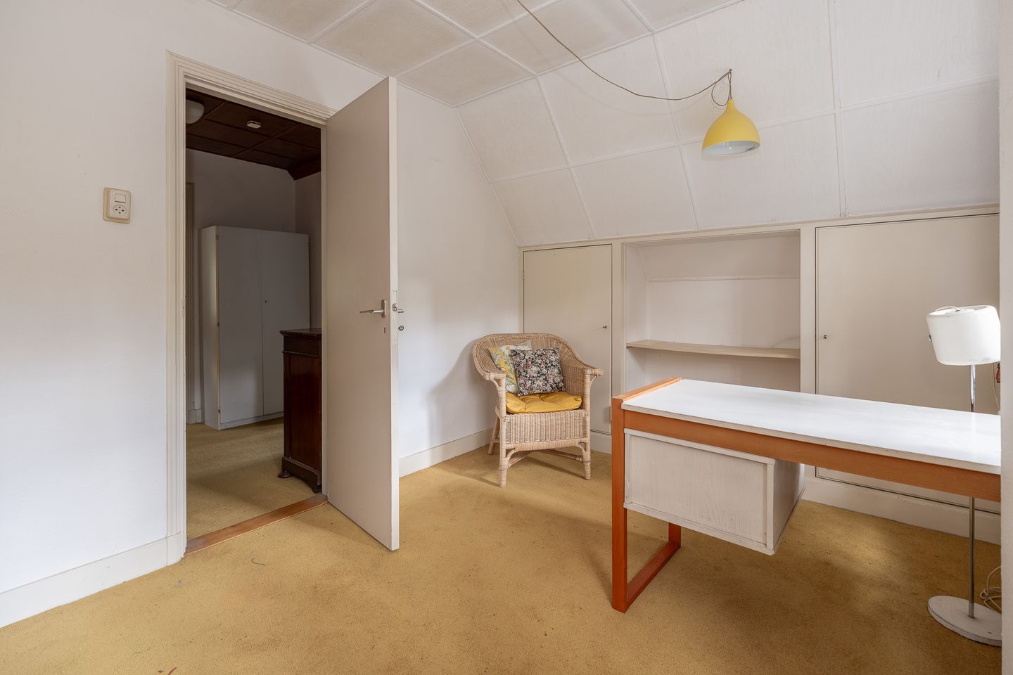 Photo 29 of Raadhuislaan 8