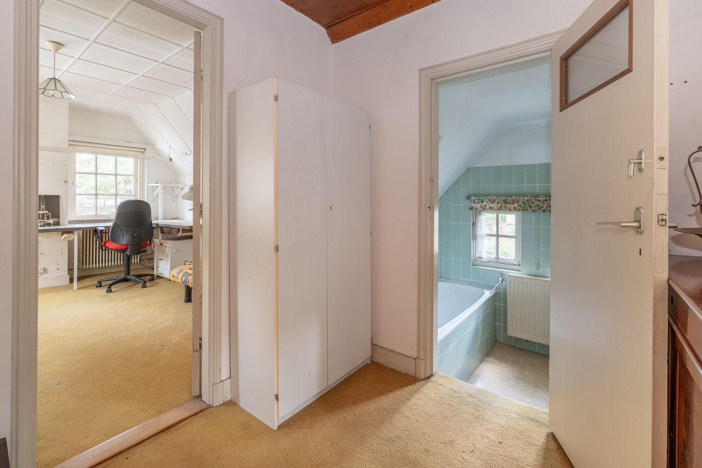 Photo 35 of Raadhuislaan 8