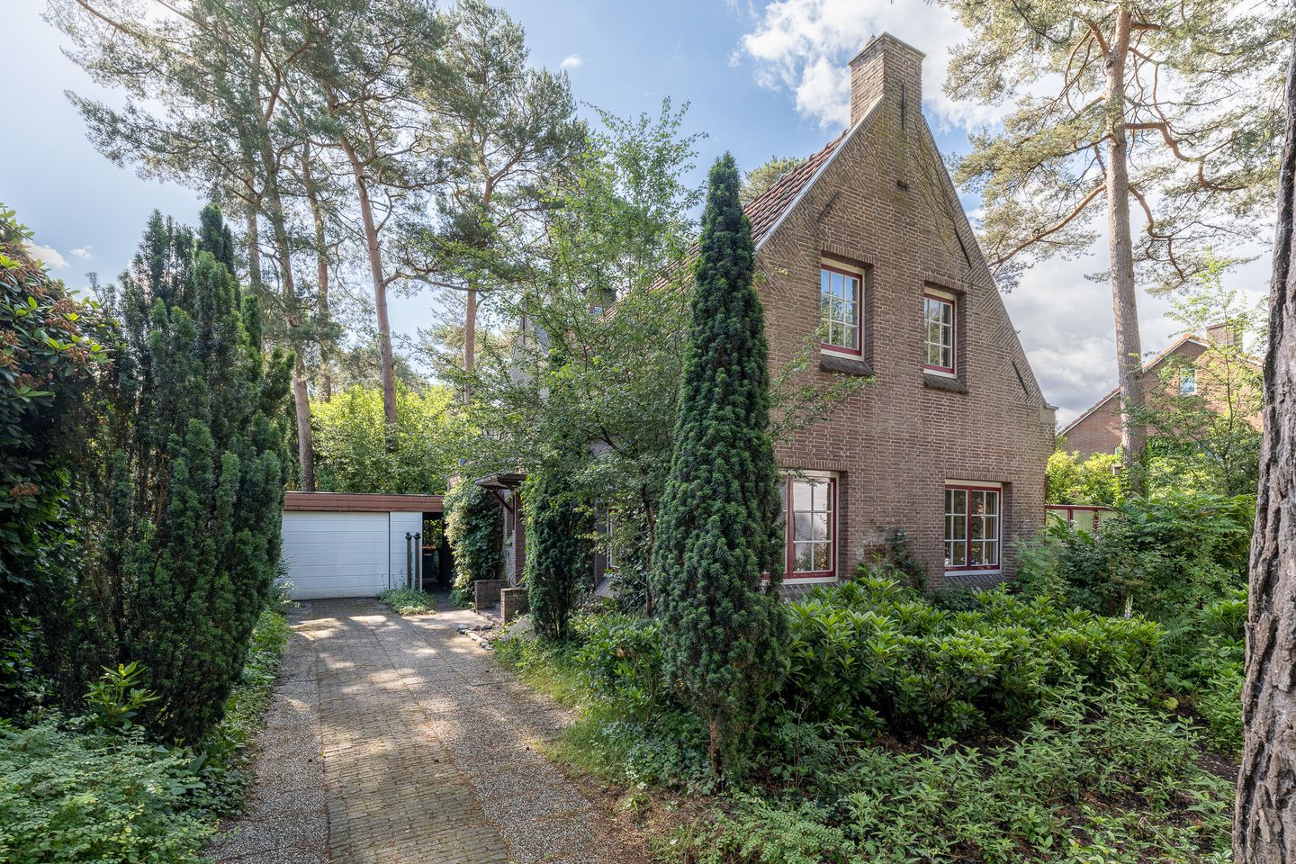 Photo 55 of Raadhuislaan 8