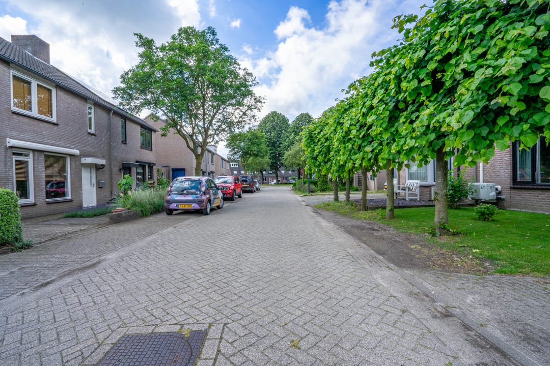 Photo 41 of Klimroosstraat 22