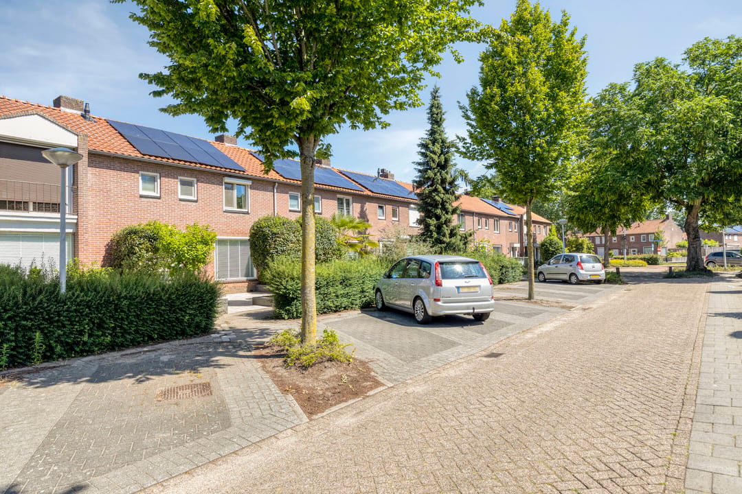 Photo 41 of Johan Brouwerstraat 30