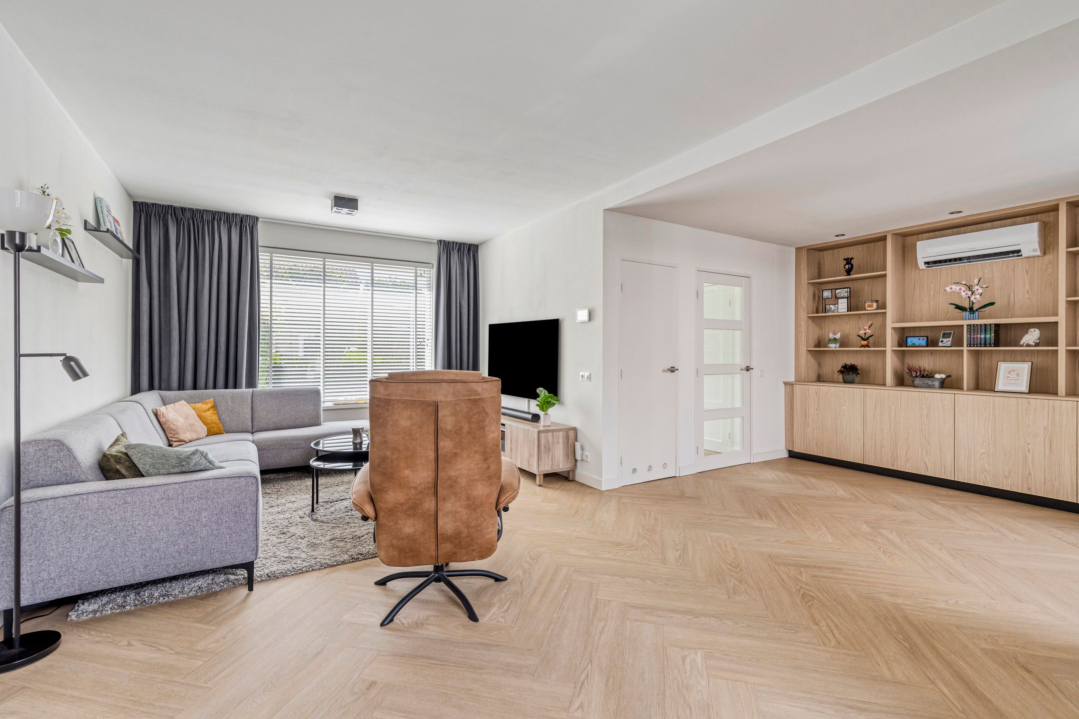 Photo 15 of Johan Brouwerstraat 30