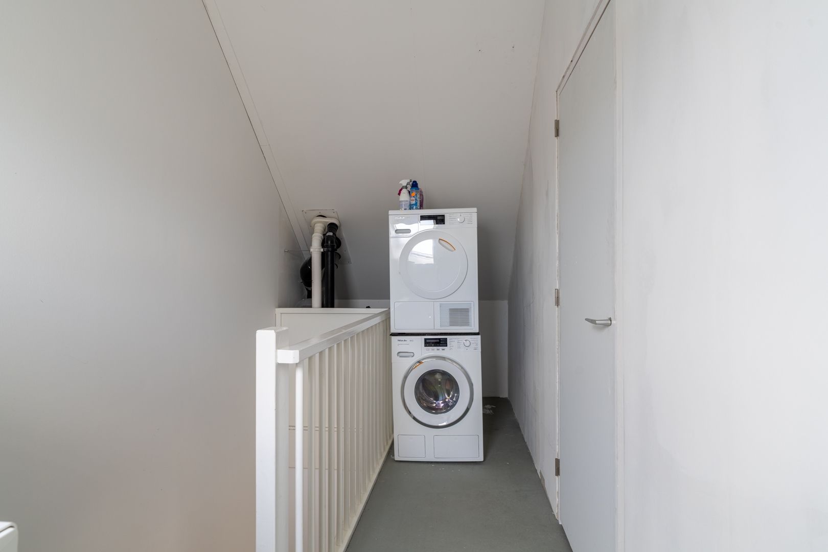 Photo 18 of Kees en Henny de Ruijterstraat 3