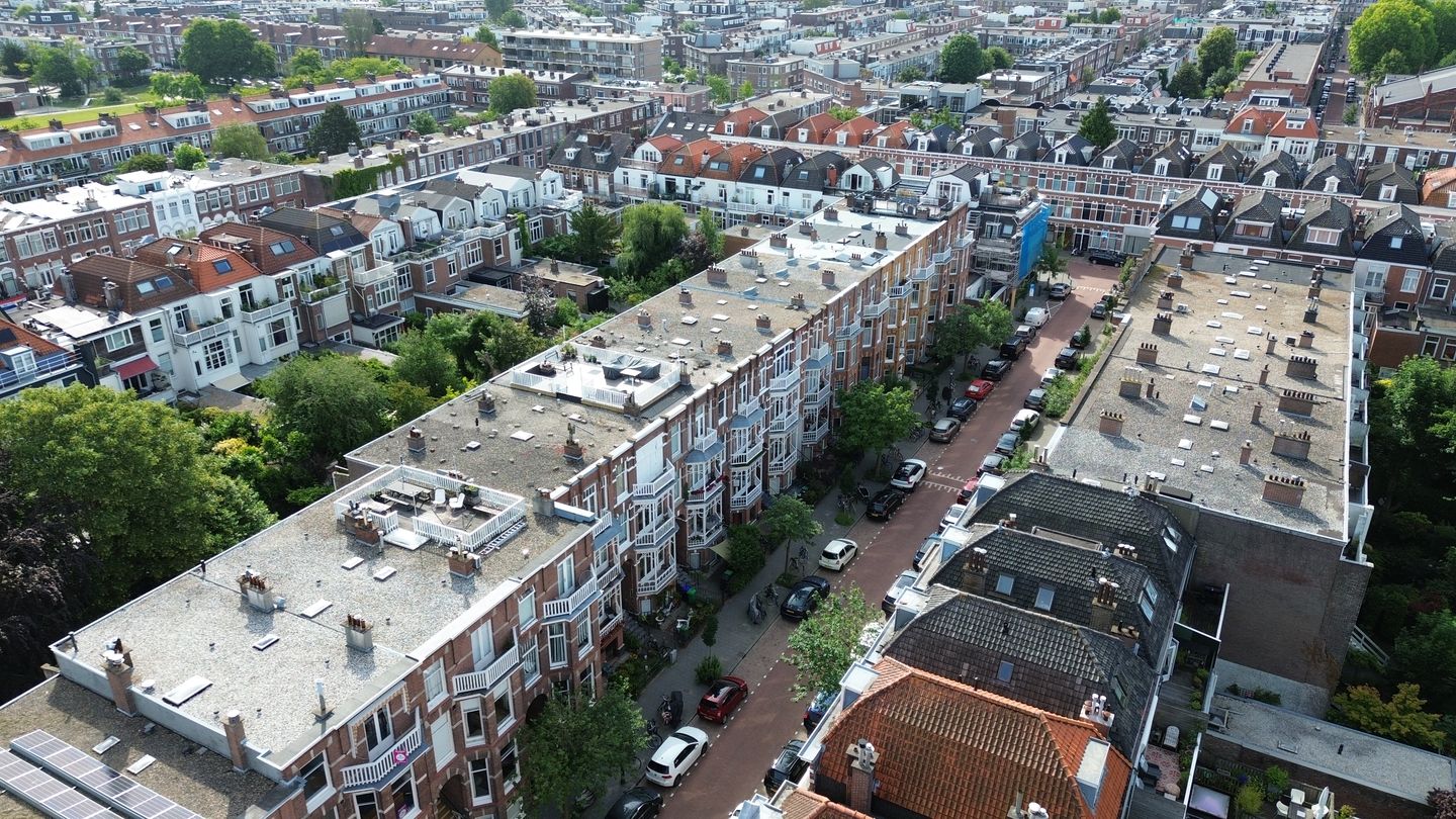 Photo 35 of Gerard Reijnststraat 38