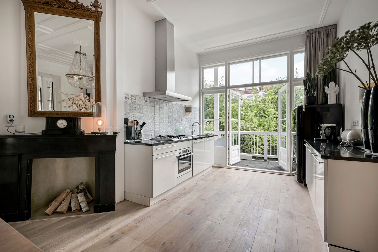 Photo 14 of Gerard Reijnststraat 38