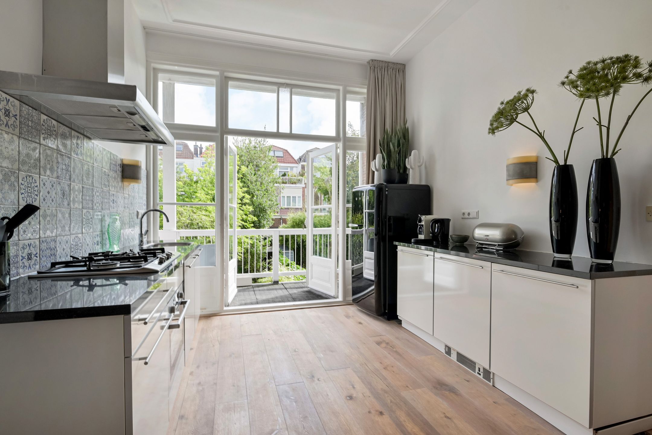 Photo 15 of Gerard Reijnststraat 38