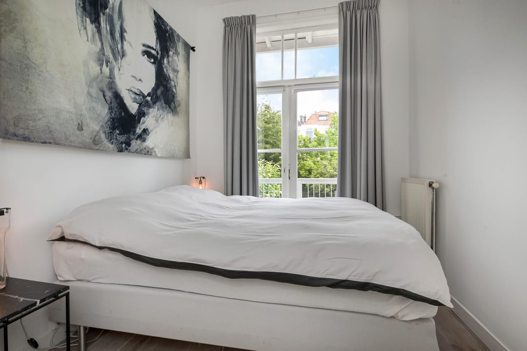 Photo 22 of Gerard Reijnststraat 38