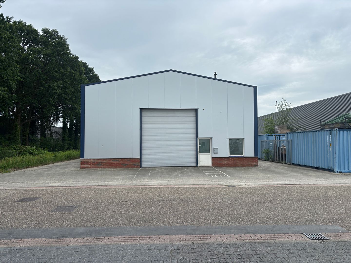 Bekijk foto 1 van Faradayweg 1