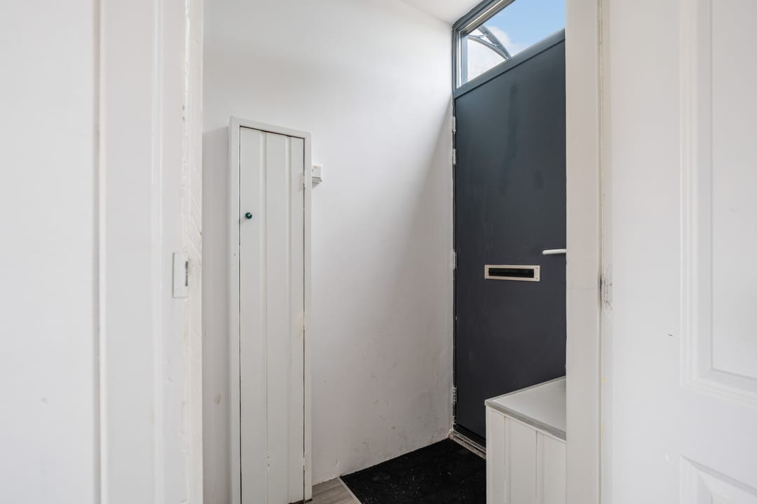 Photo 7 of Merwedestraat 157
