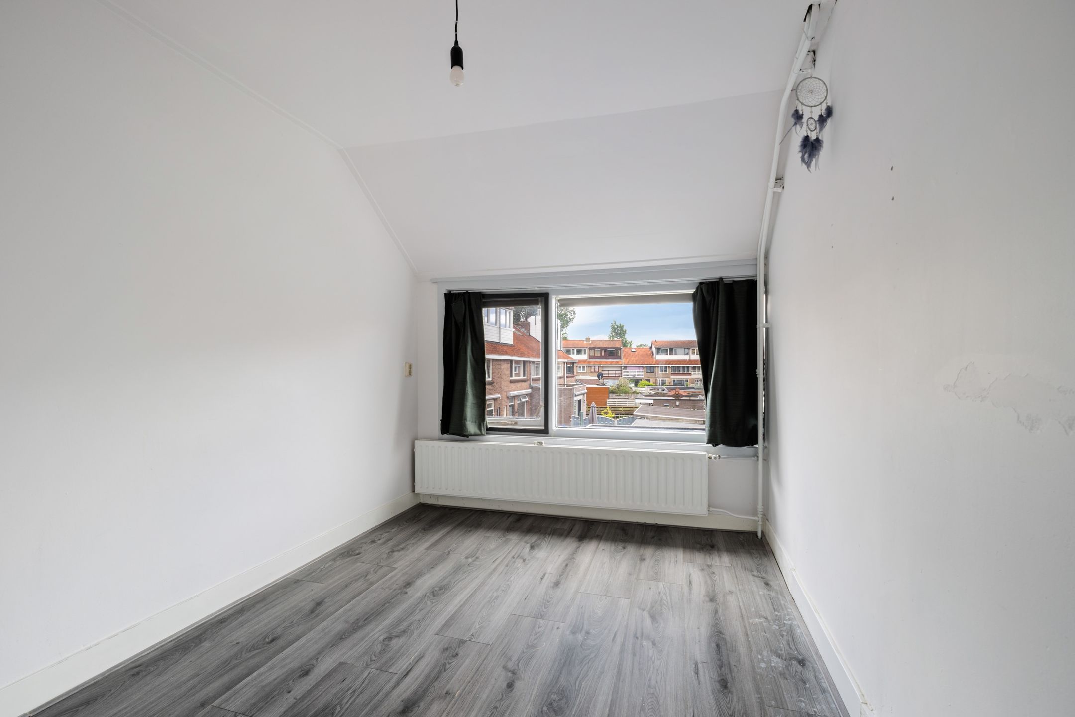 Photo 21 of Merwedestraat 157