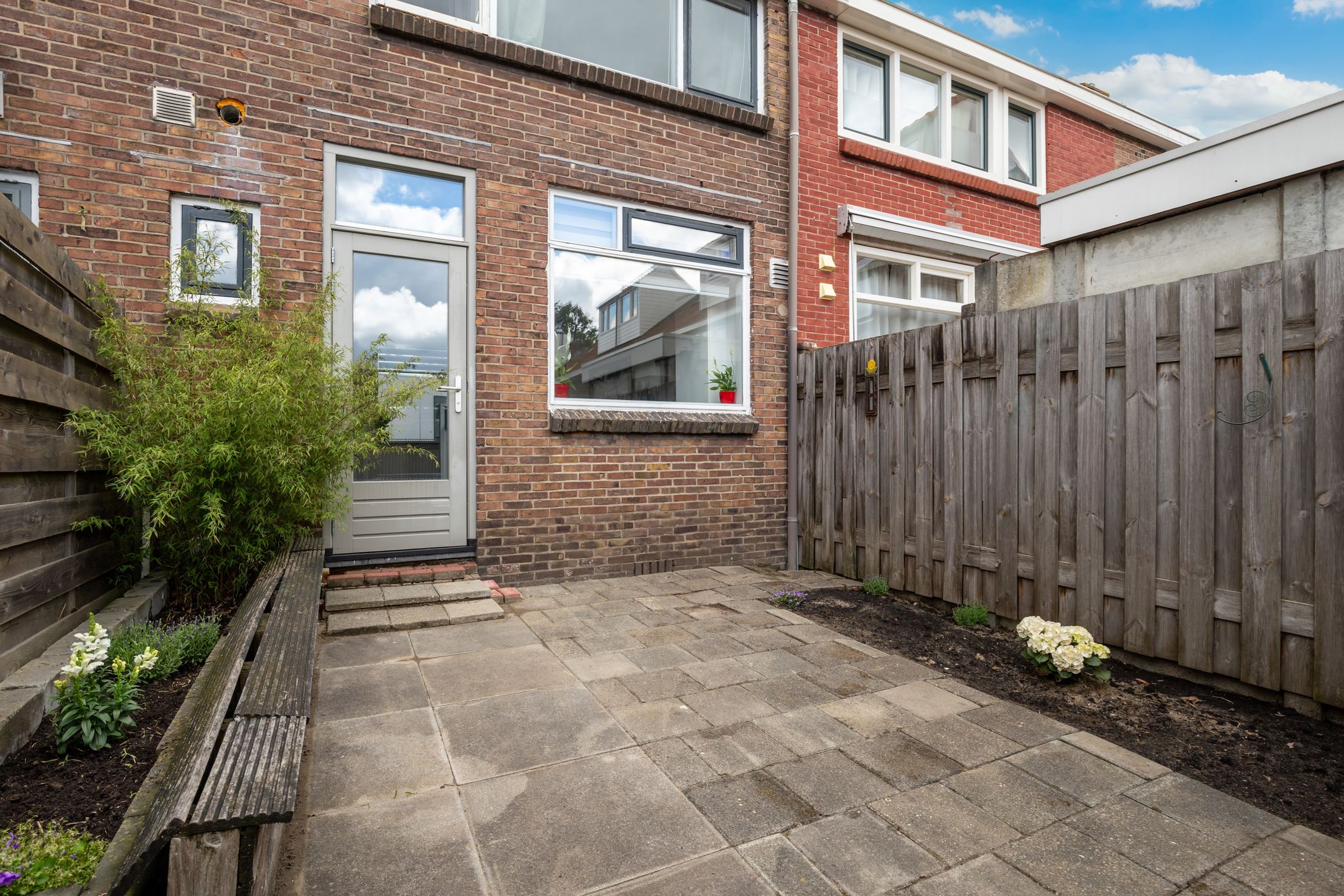 Photo 27 of Merwedestraat 157
