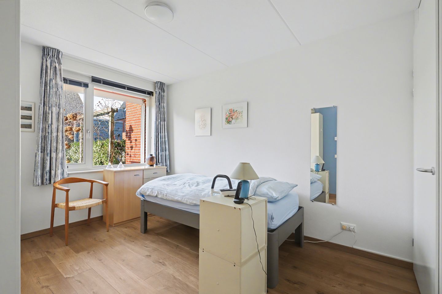 Photo 10 of Pagetstraat 9