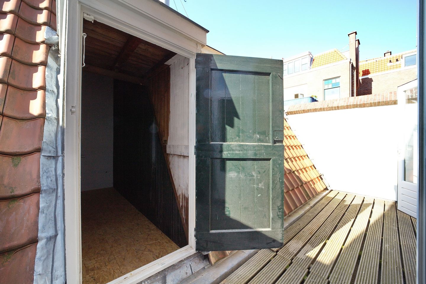 Photo 10 of Bentinckstraat 120