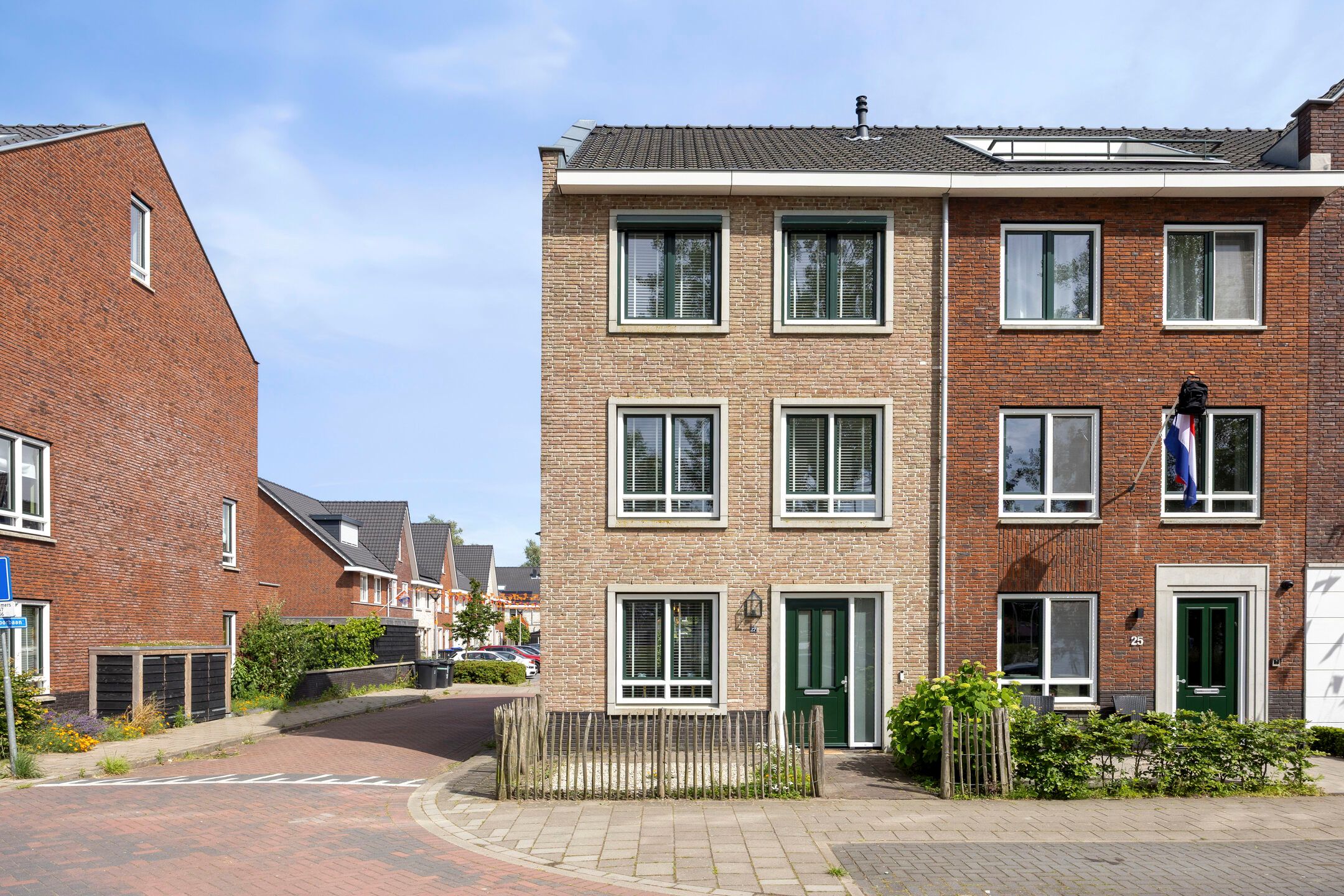 Spoorbaan 27