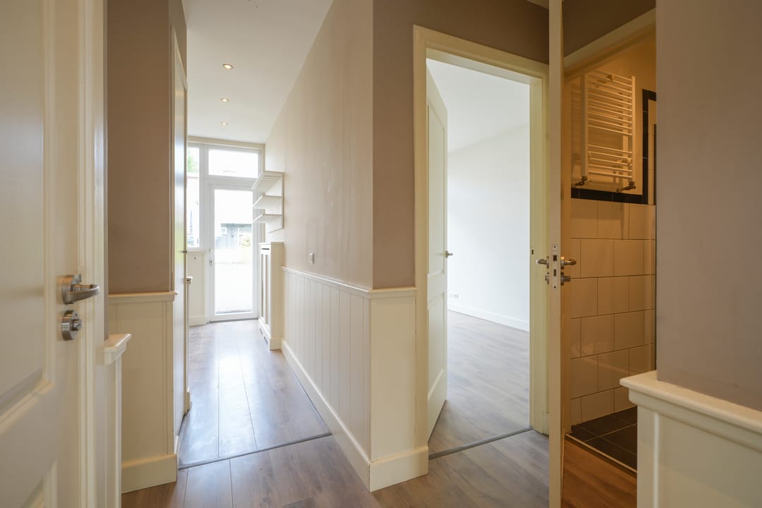 Photo 7 of Dautzenbergstraat 9