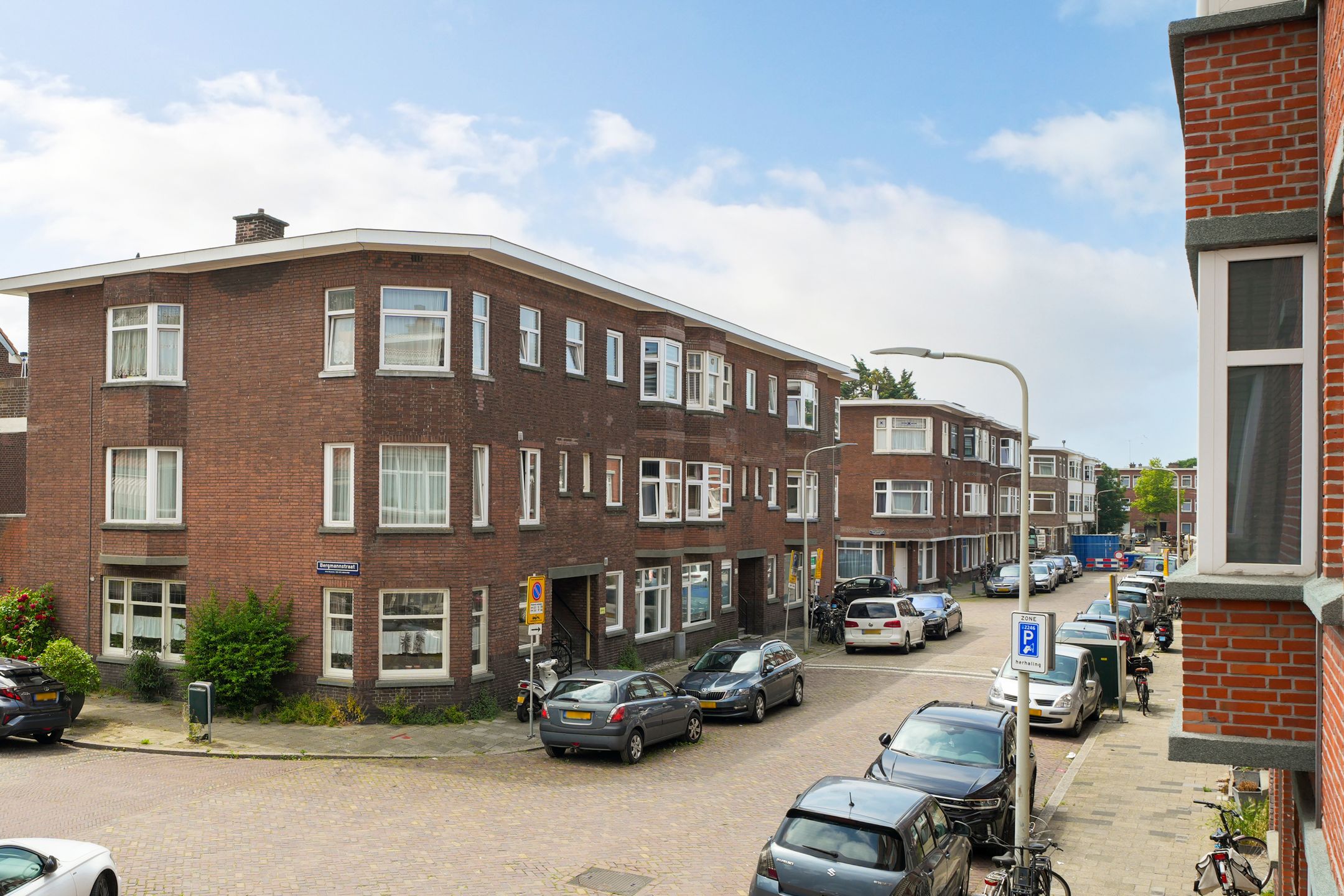 Photo 24 of Dautzenbergstraat 9