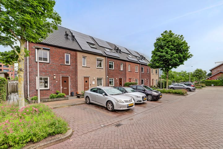 Foto 4 van Steur 128