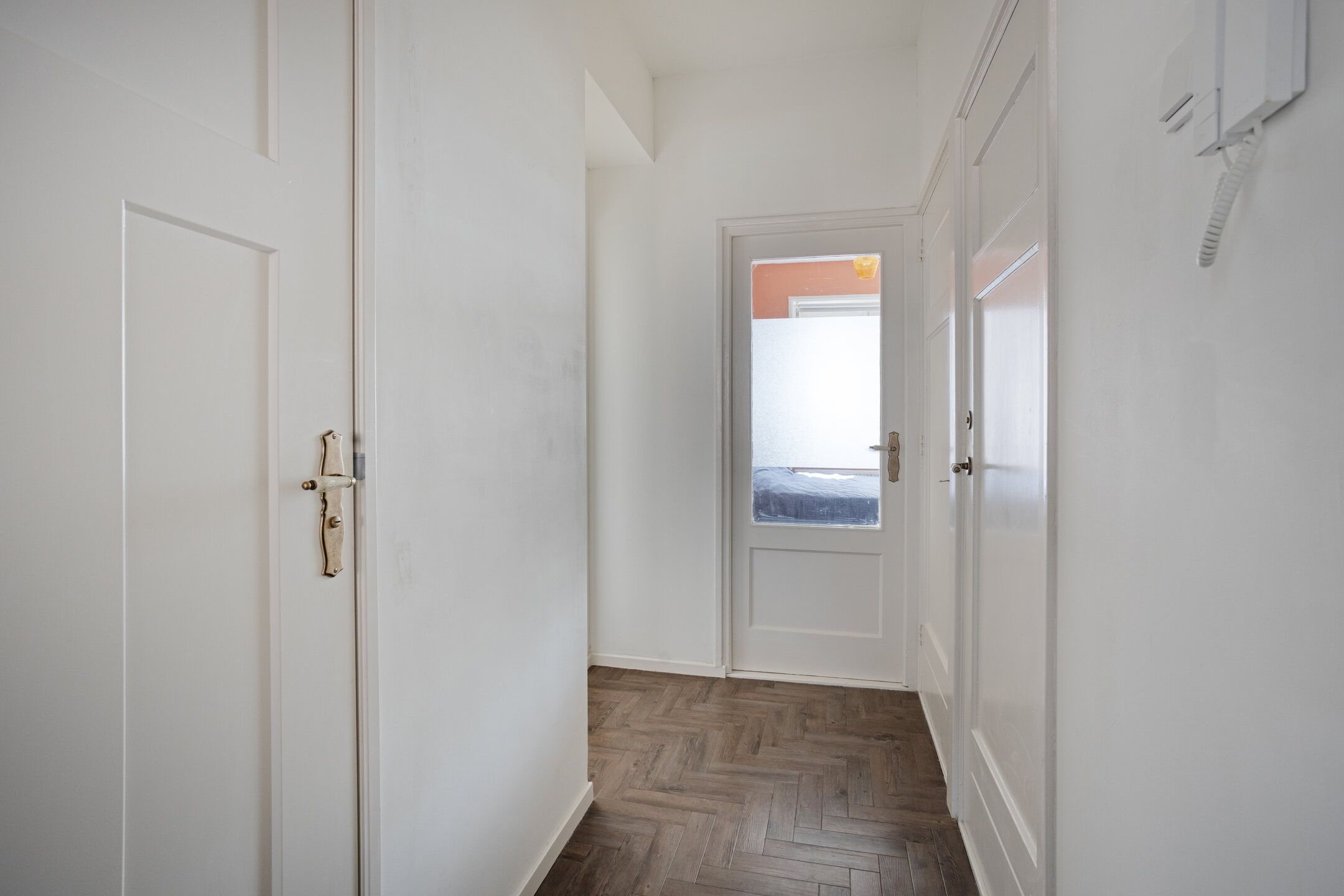 Photo 12 of Van Oestendestraat 37-C