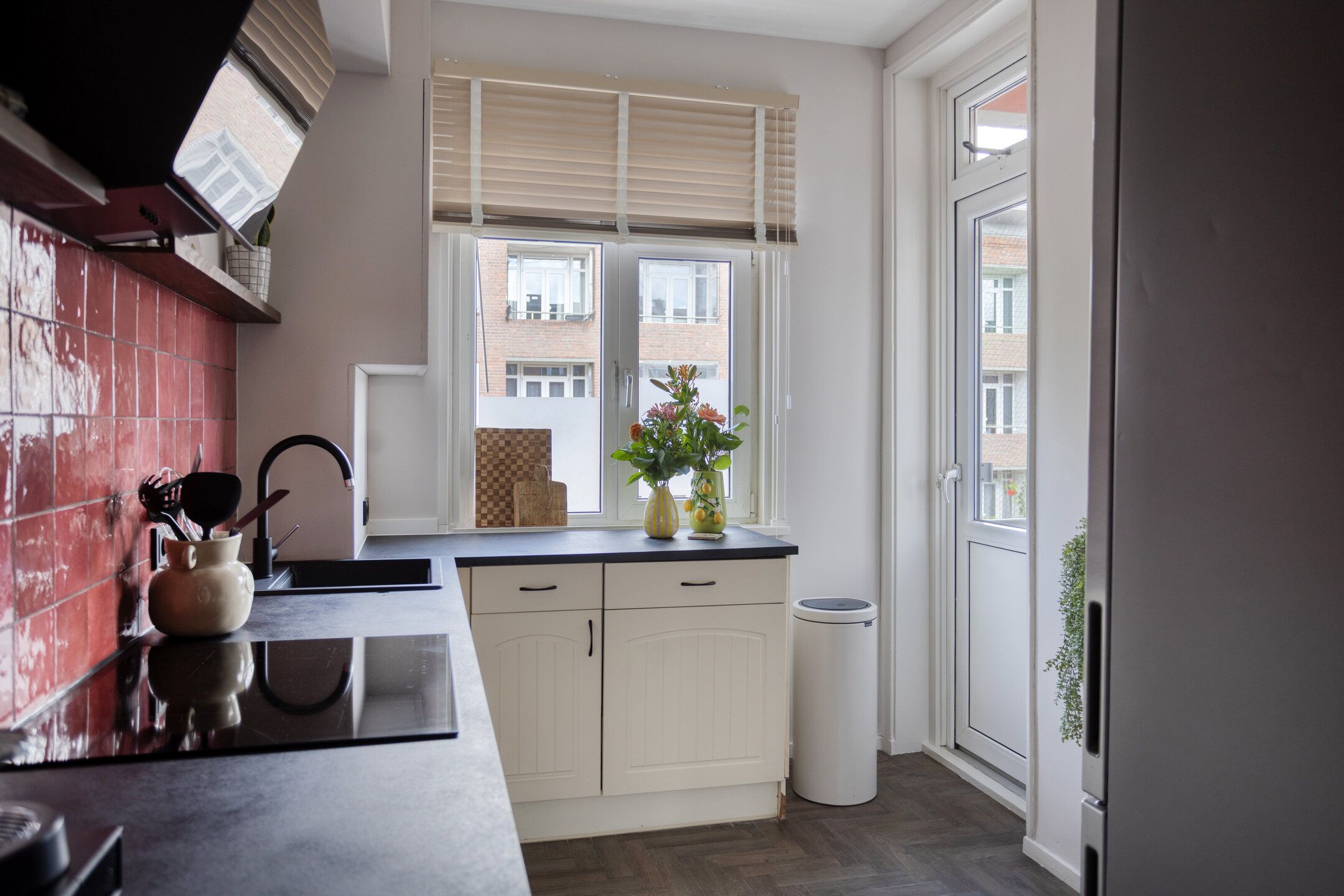 Photo 9 of Van Oestendestraat 37-C