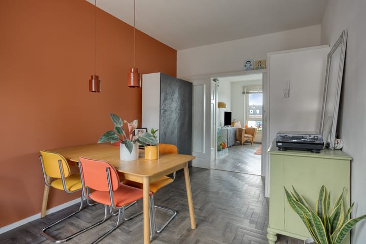 Photo 4 of Van Oestendestraat 37-C