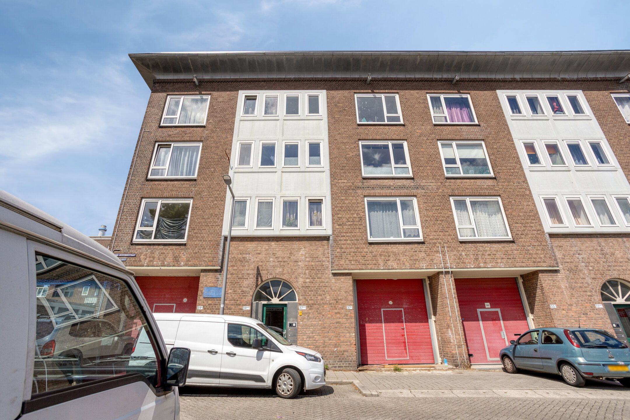 Photo 24 of Van Oestendestraat 37-C