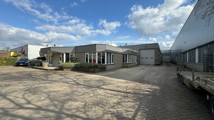 Vlotbrugweg 17, Almere