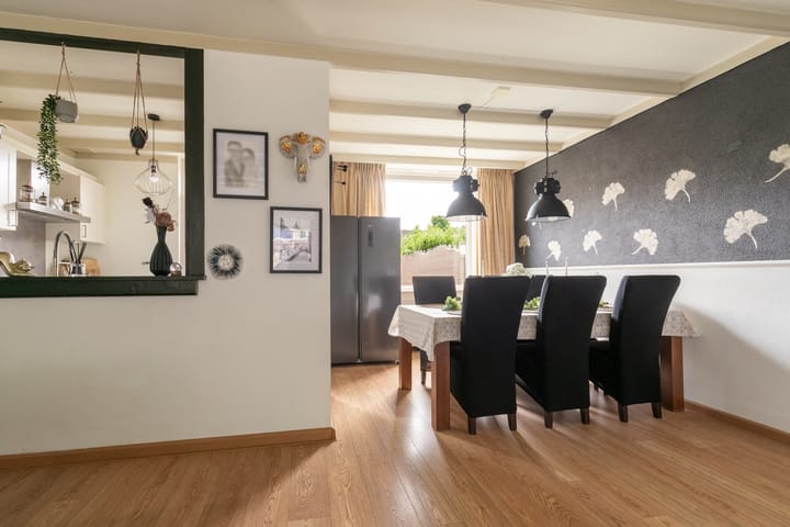 Tussenwoning te koop: Pensionarispad 8, Raamsdonk
