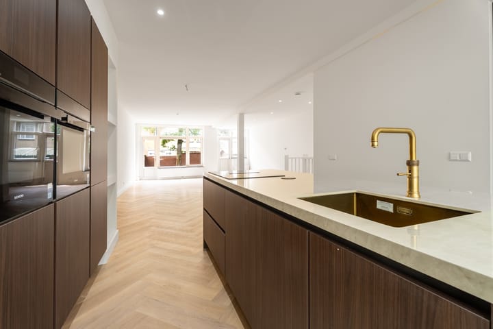 Appartement te koop: Dordtselaan 82A, Rotterdam