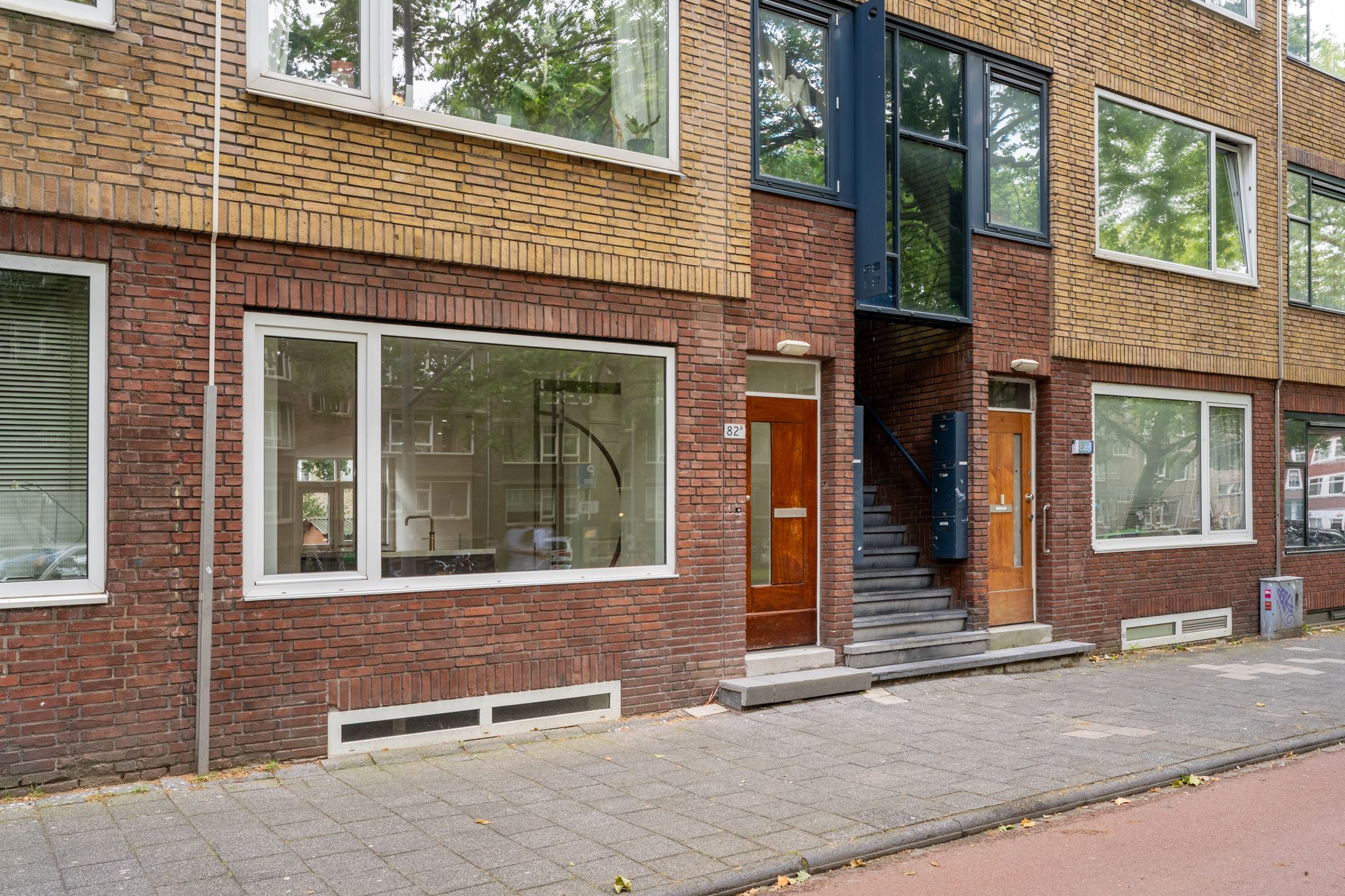 Photo 30 of Dordtselaan 82-A