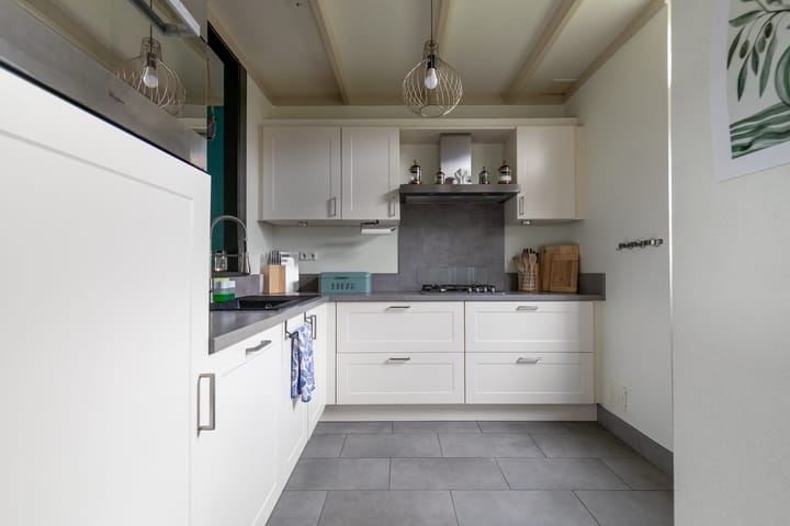 Tussenwoning te koop: Pensionarispad 8, Raamsdonk