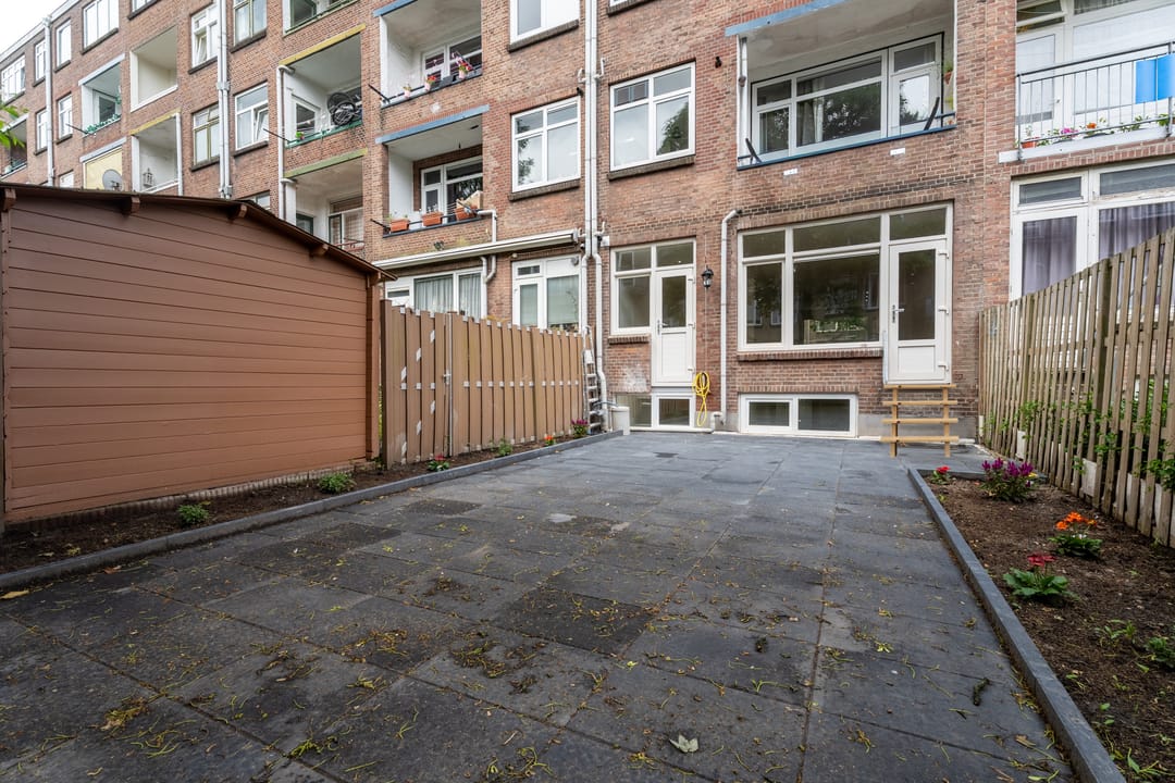 Photo 28 of Dordtselaan 82-A