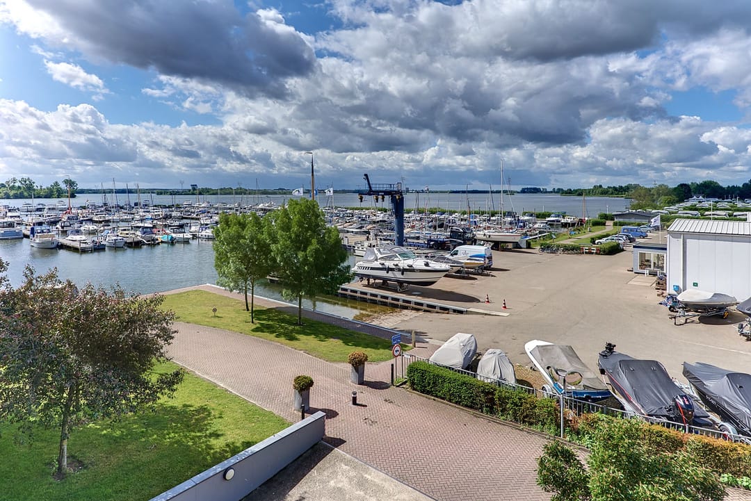 Photo 1 of Zuiderzee op Zuid 76