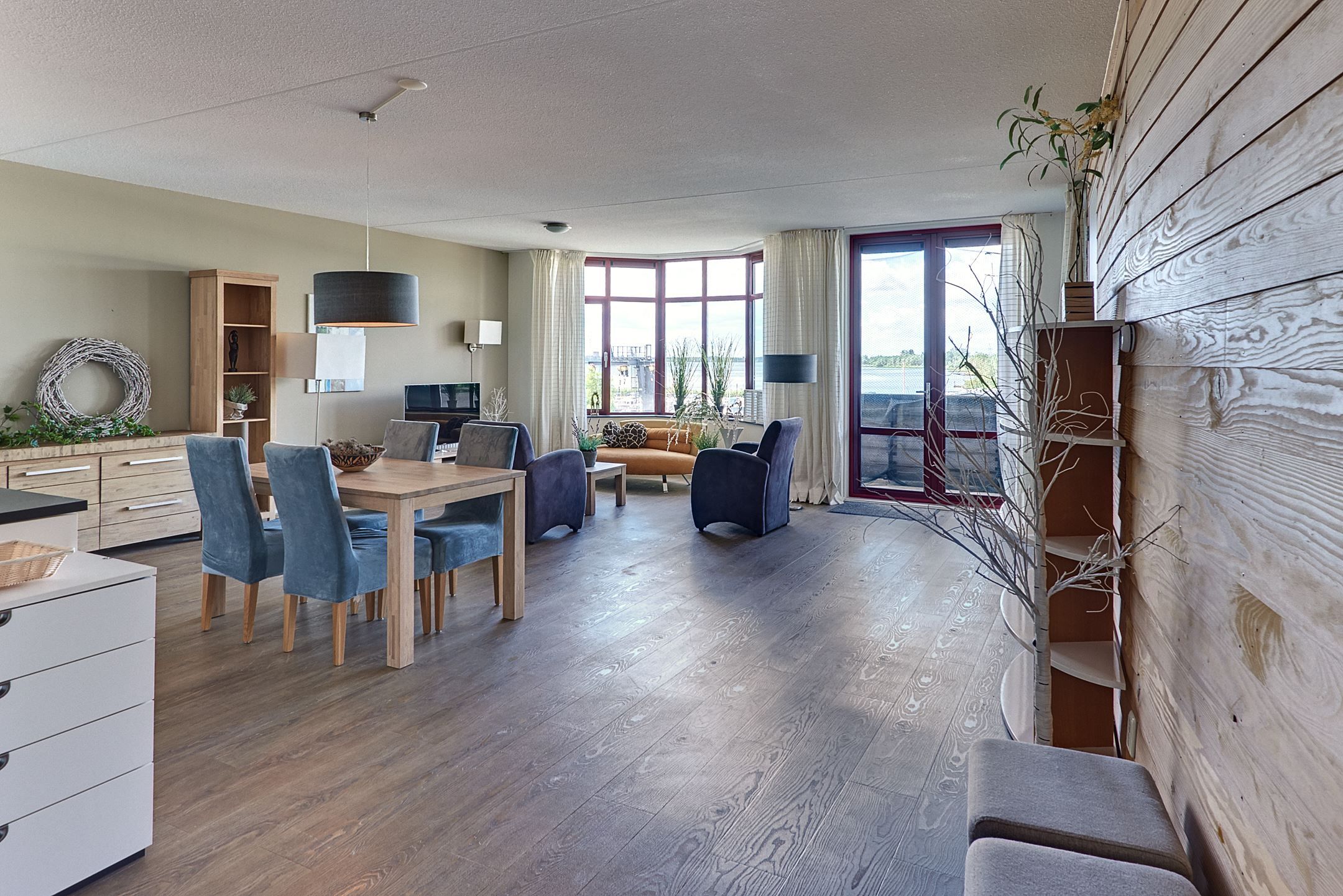 Photo 9 of Zuiderzee op Zuid 76