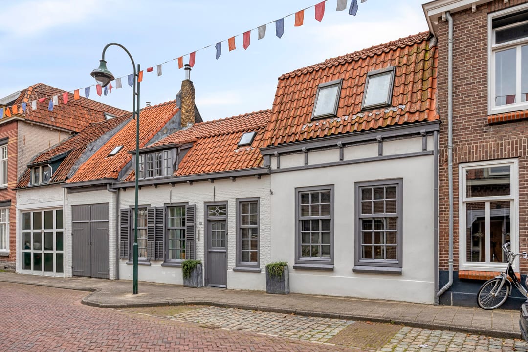 Photo 1 of Oudelandsestraat 35