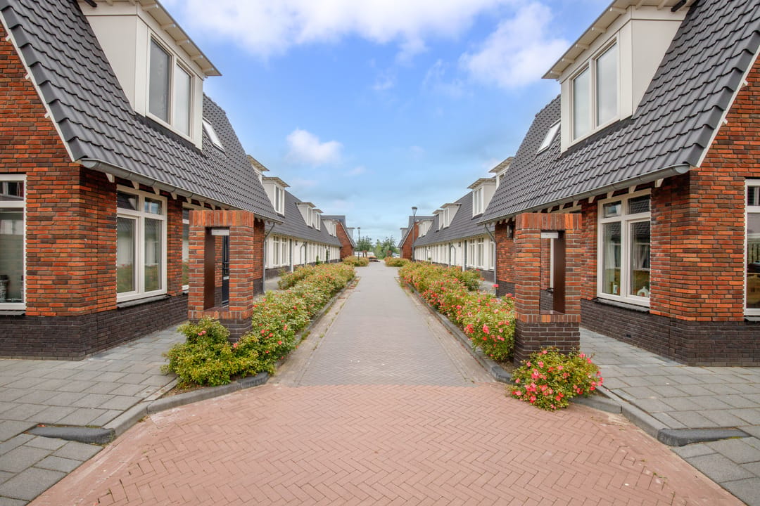 Photo 32 of IJsvogelstraat 16
