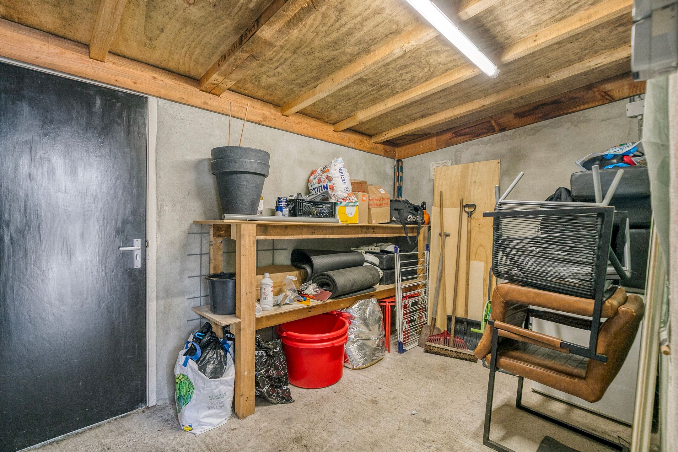 Photo 33 of Weerdstraat 29