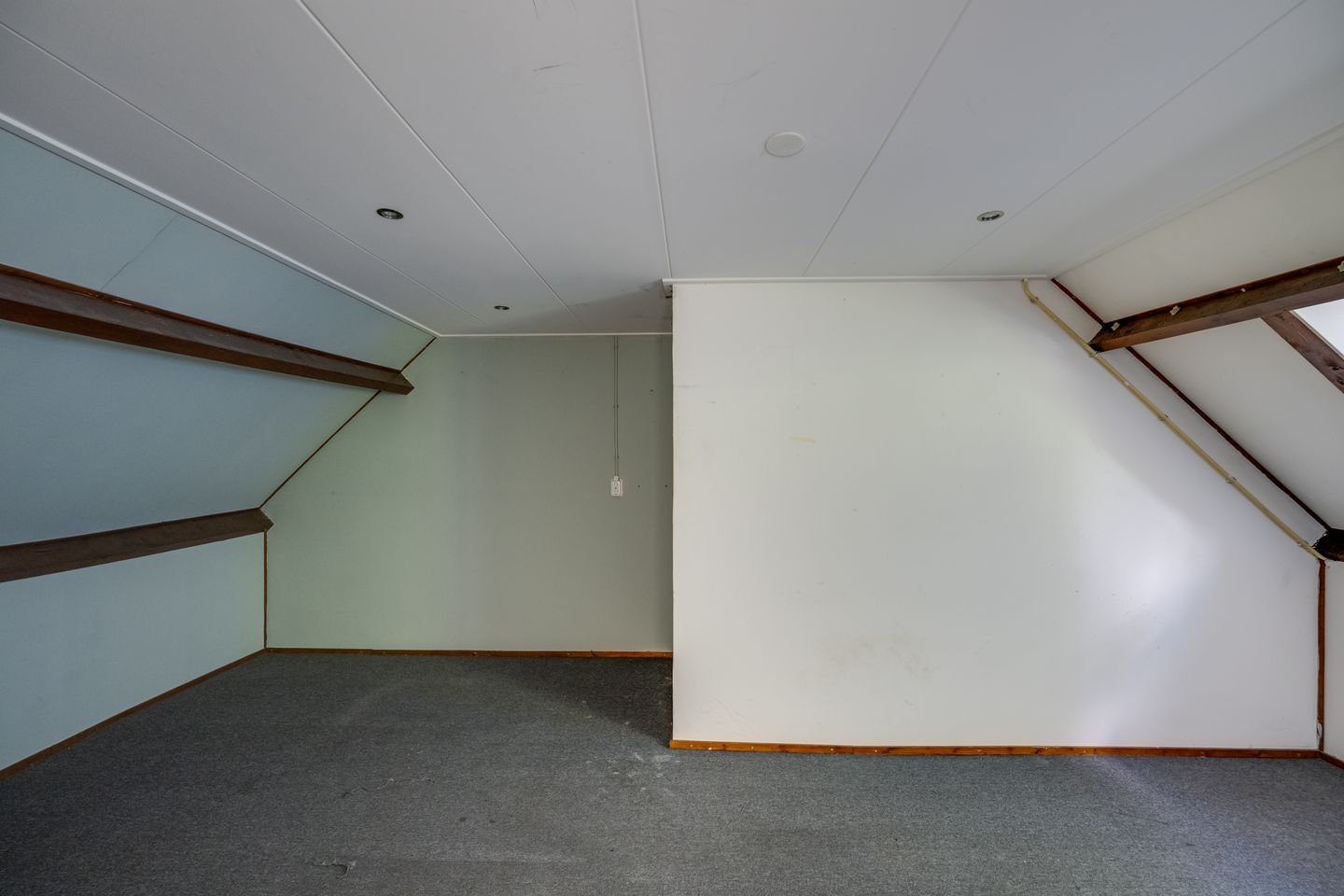 Photo 35 of Leenherenstraat 7