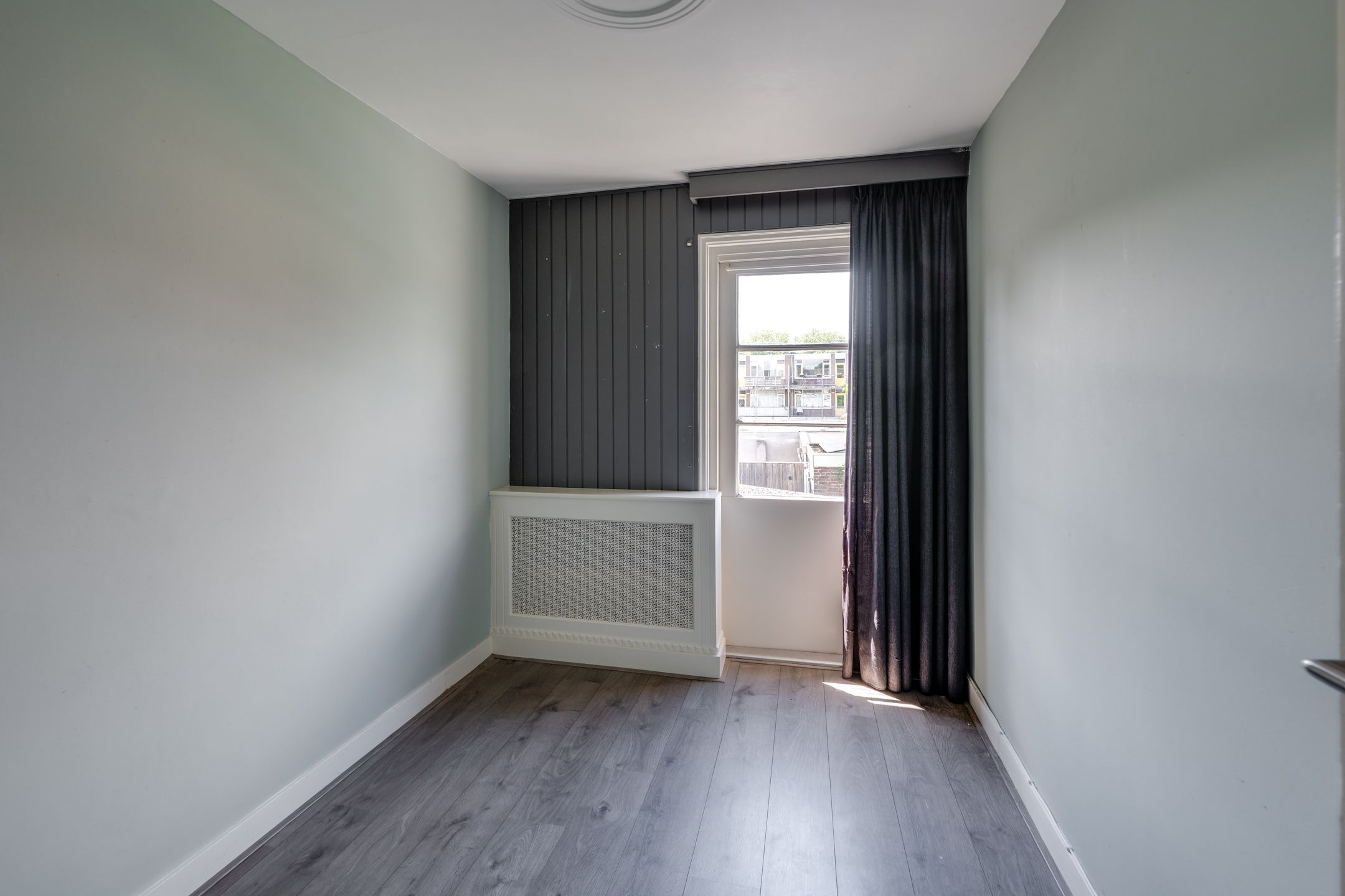 Photo 24 of Leenherenstraat 7