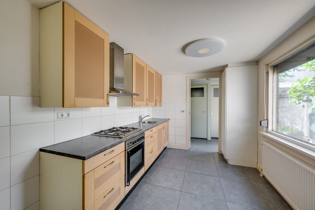 Photo 11 of Leenherenstraat 7