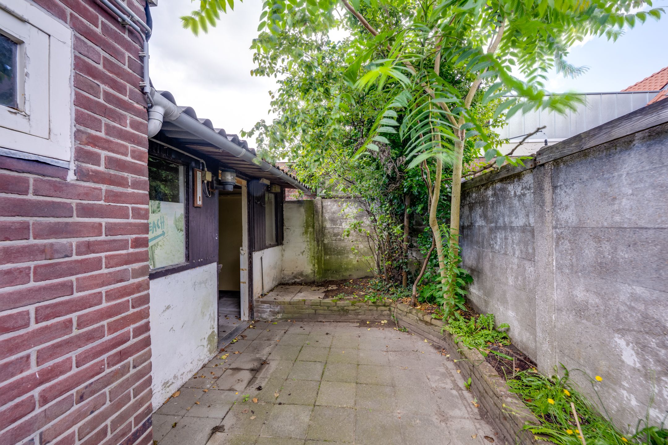 Photo 39 of Leenherenstraat 7