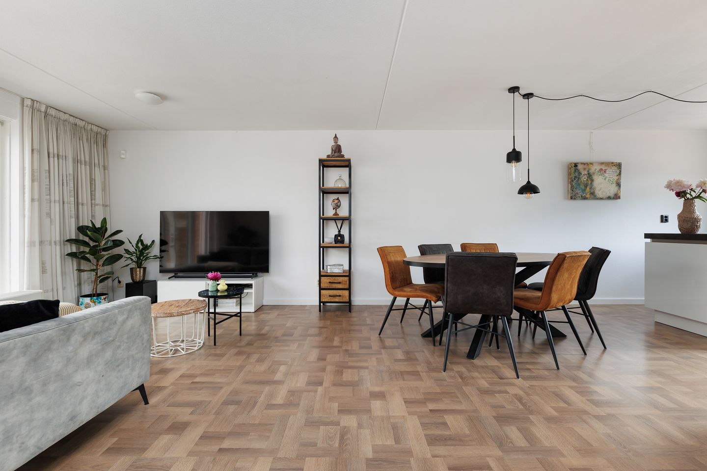 Photo 10 of Verhulststraat 24