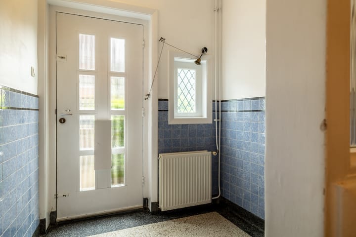 Tussenwoning te koop: Generaal van der Plaatstraat 15, Breda