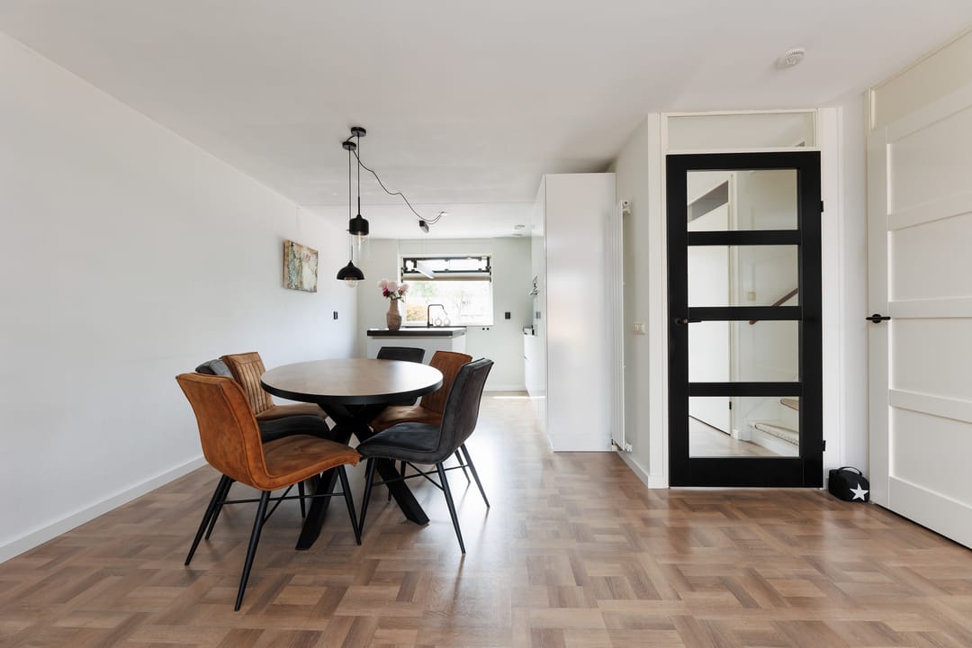 Photo 13 of Verhulststraat 24